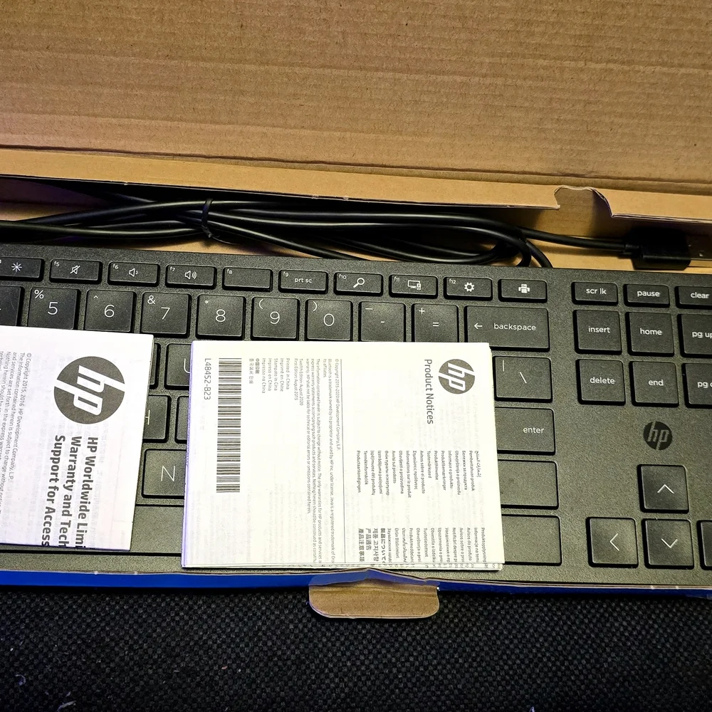 NEW Orig HP Slim Desktop Wired Keyboard